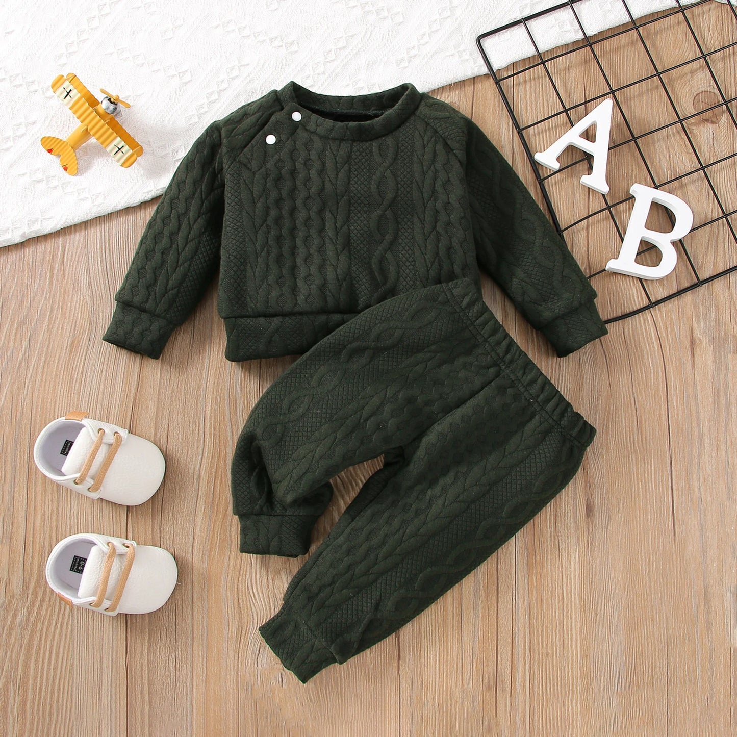 ✨ CozyCutie™ 2-Piece Baby Outfit